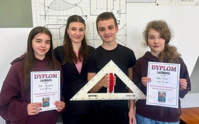 DWIE LAUREATKI I FINALISTA WOJEWÓDZKIEGO KONKURSU MATEMATYCZNEGO „WSPANIAŁA SIÓDEMKA DO POTĘGI”