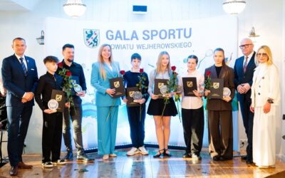 NASZA UCZENNICA NAGRODZONA PODCZAS GALI SPORTU POWIATU WEJHEROWSKIEGO